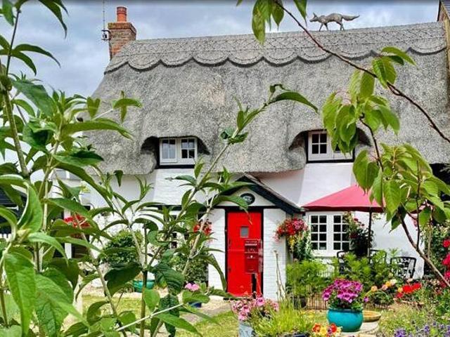 House for sale in Lyons, Greater London