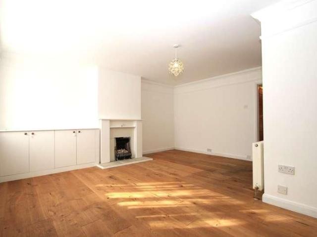 House for rent in Hampton Wick, Greater London