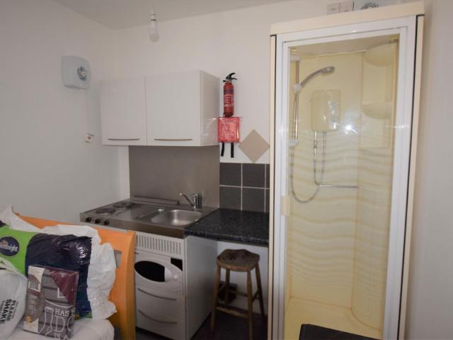Apartment for rent in Holywell Estate, North Watford