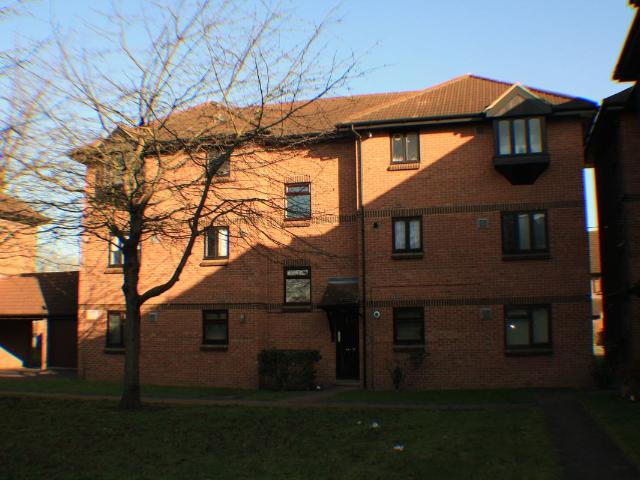 Studio for rent in Colnbrook with Poyle, Slough