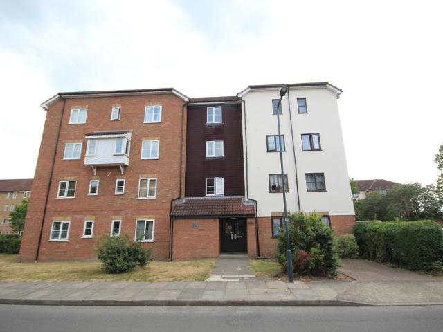 Apartment for rent in Alperton, Greater London