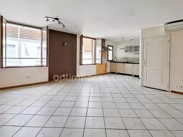 Maison vente à Vichy, Allier