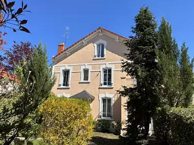 Maison vente à Vichy, Allier