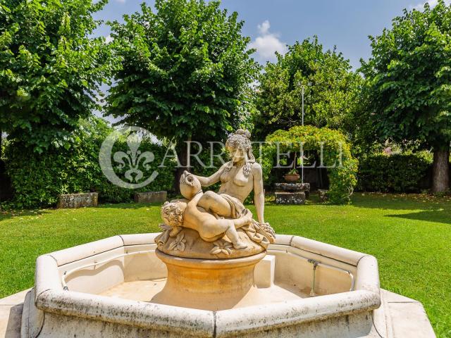 Casa in vendita a Quarrata, Pistoia