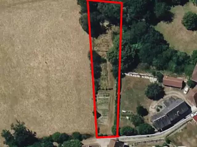 Terrain vente à Le Vieux Château, Vicq-sur-Breuilh