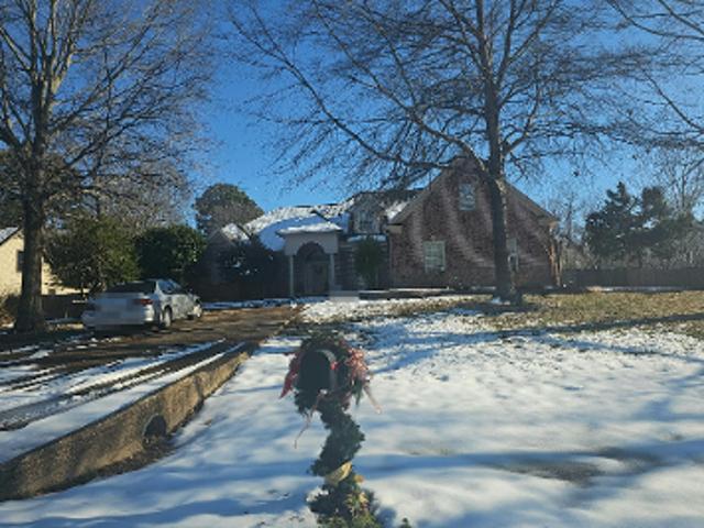 House for sale in Nesbit, Mississippi