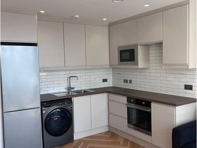 Apartment for rent in Alton Barnes, Essex