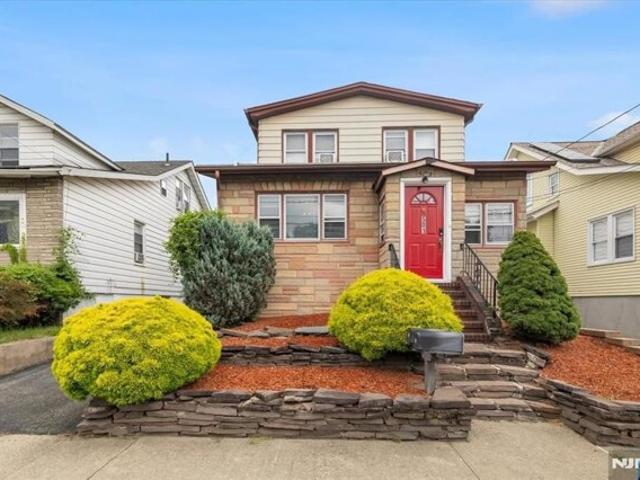 House for sale in Saddle Brook, New Jersey