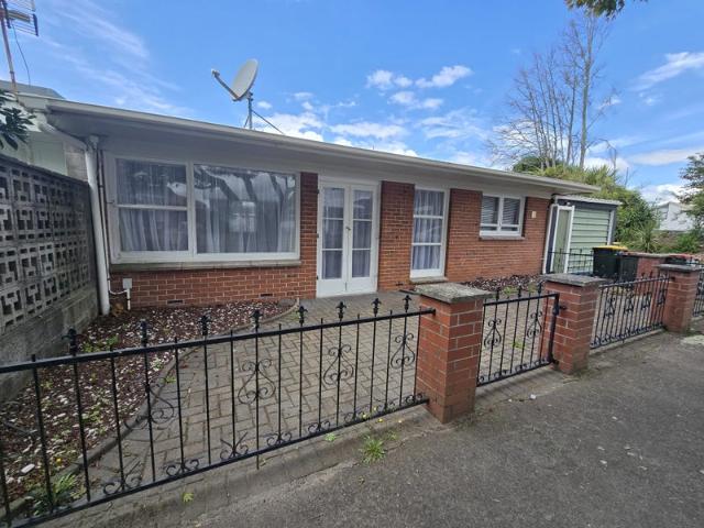Apartment for rent in Bay Of Plenty