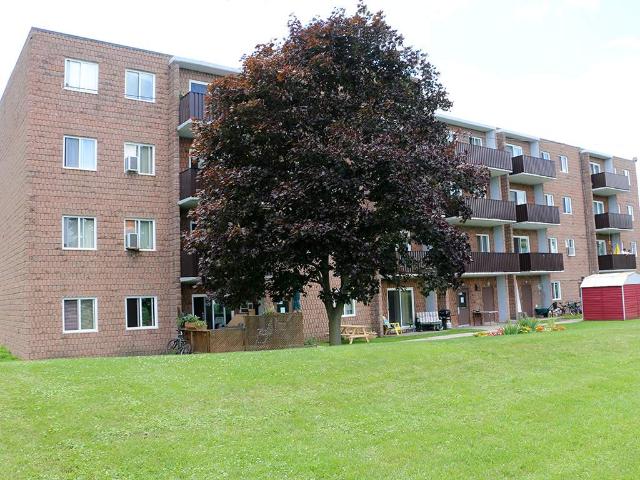 Apartment for rent in Chatham–kent, Ontario