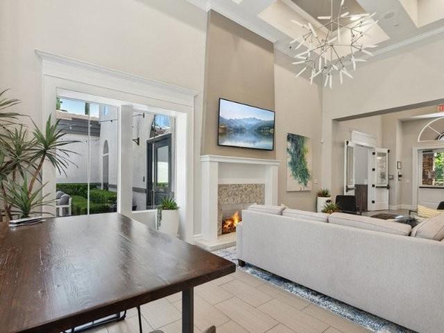 Apartment for rent in Alta, California