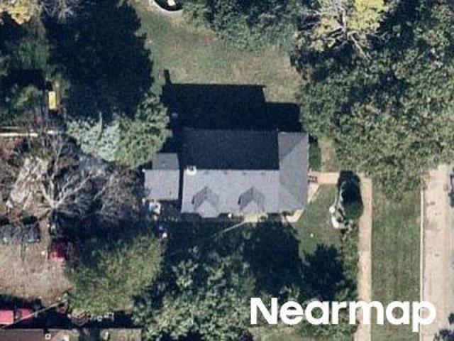 House for sale in Great Lakes, Illinois