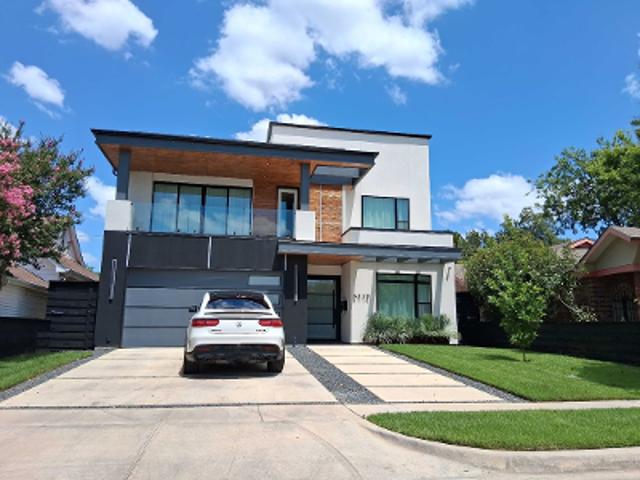 House for sale in Dallas, Texas