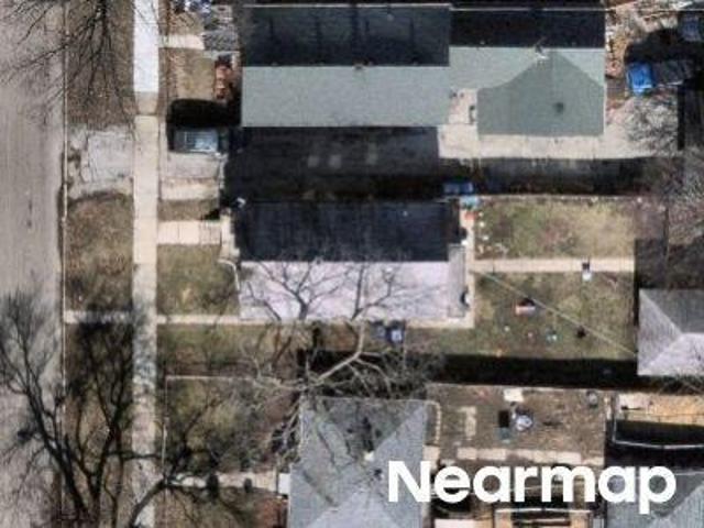 House for sale in Great Lakes, Illinois