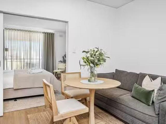 Apartment for rent in Cockburn, Western Australia