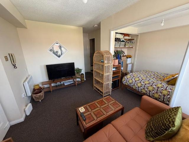 Studio for rent in Feckenham, City Of Bristol