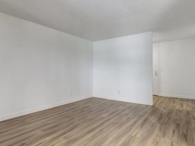 Apartment for rent in Wedgewood, Alberta
