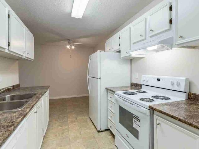 Apartment for rent in Wedgewood, Alberta