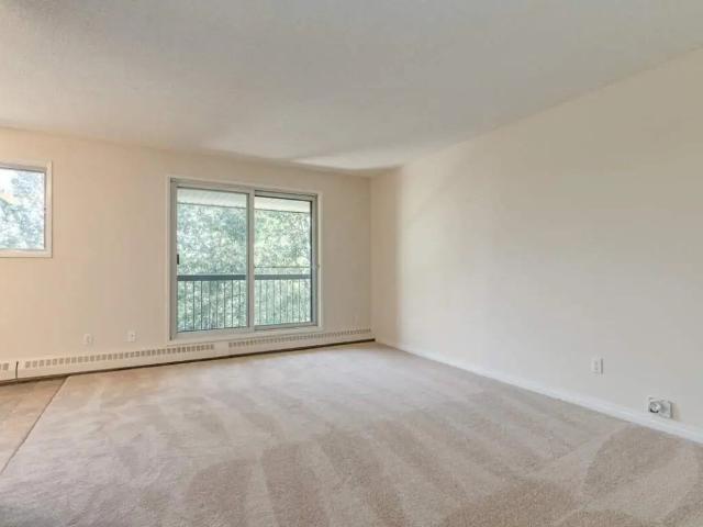 Apartment for rent in Wedgewood, Alberta