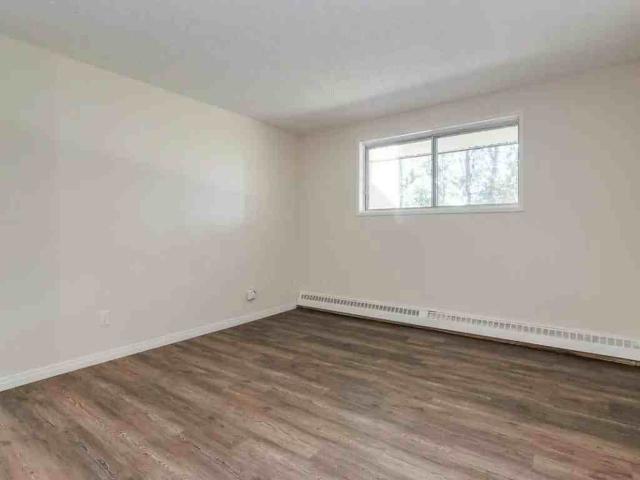 Apartment for rent in Edmonton, Wedgewood