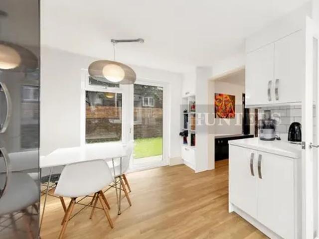 Apartment for rent in Tower Liberty, Wapping