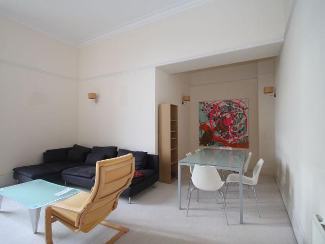 Apartment for rent in Red Hill, Surrey