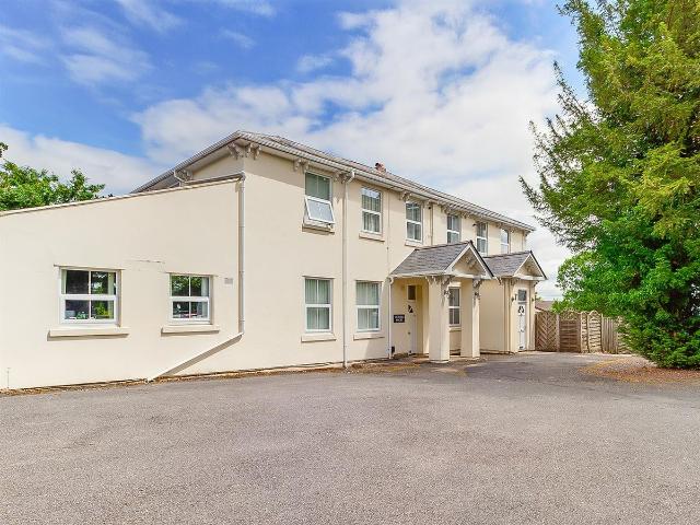 Apartment for rent in Great Malvern, Forthampton