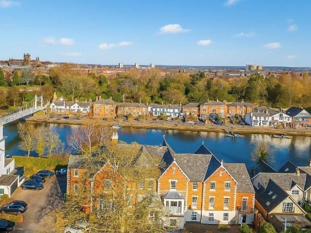 Apartment for rent in Two Mills, Cheshire