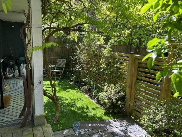 Apartment for rent in London Borough of Lambeth, Greater London