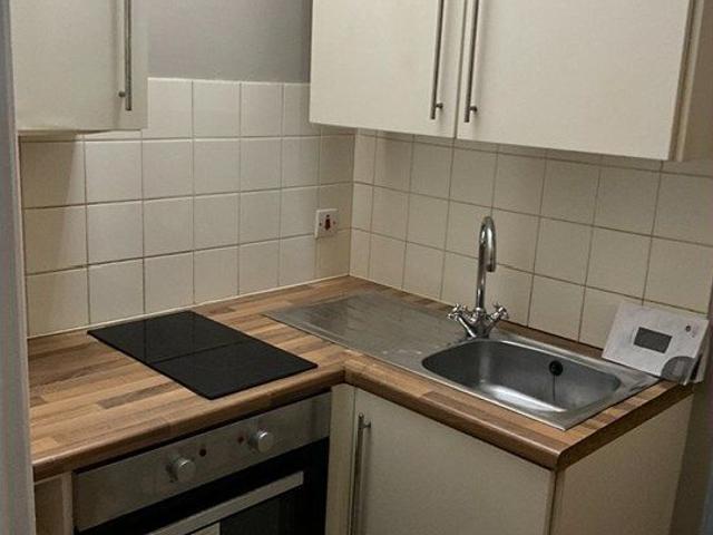 Studio for rent in Salford, Greater Manchester