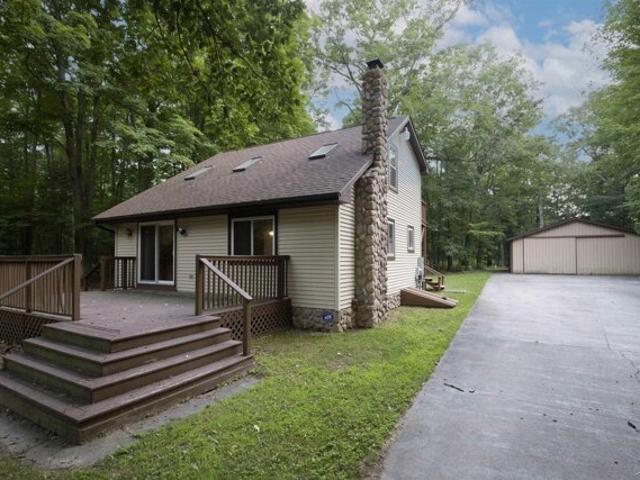 House for sale in Lupton