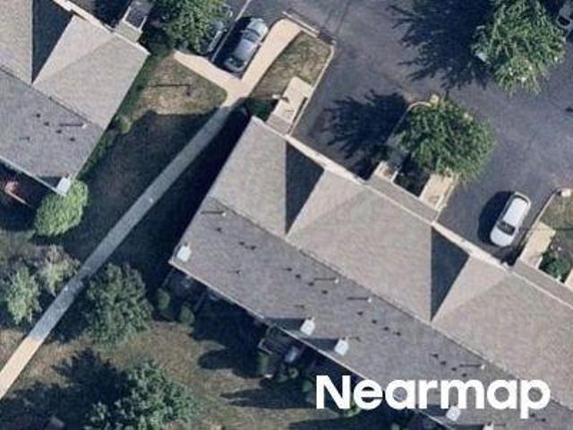 House for sale in Kendall Park, New Jersey