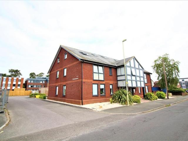 Apartment for rent in Edenbrook, Hart