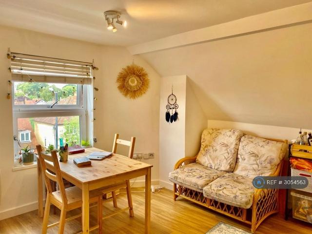 Apartment for rent in Furze Platt, Maidenhead