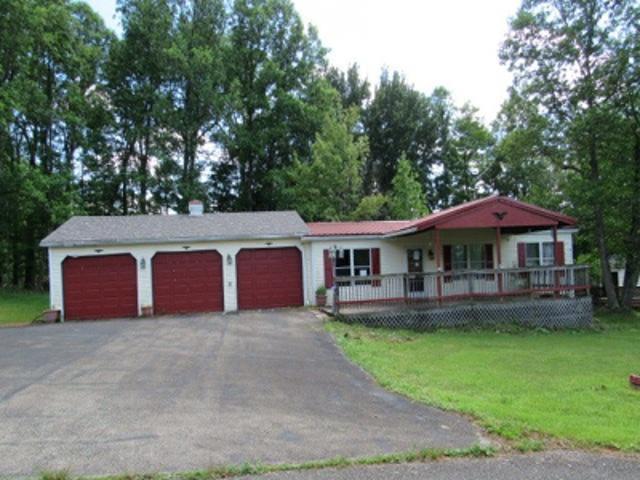 House for sale in Farmington, Pennsylvania