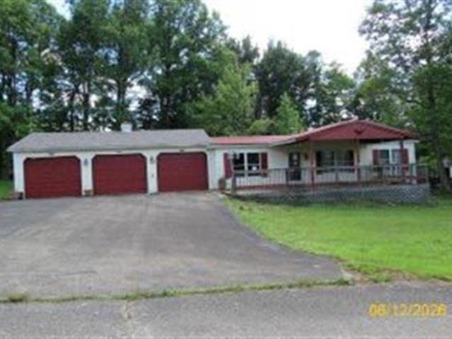 House for sale in Farmington, Pennsylvania