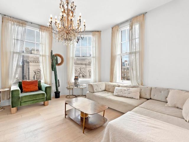 Apartment for rent in Highbury, Greater London