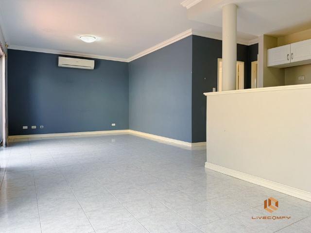 Room for rent in Cockburn, Western Australia