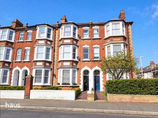 Apartment for rent in Mickleburgh Hill, Canterbury