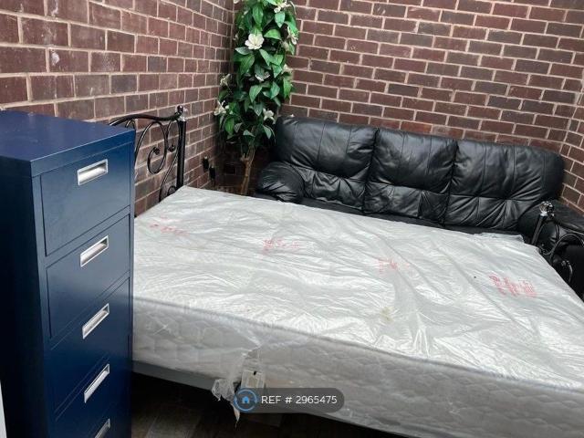 Studio for rent in Georgia, Greater Manchester