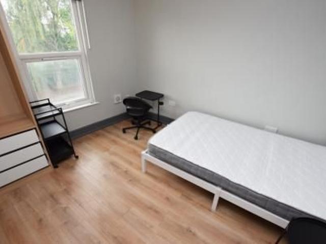 Room for rent in Northampton, Northamptonshire