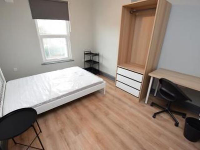 Room for rent in Northampton, Northamptonshire