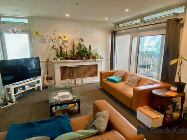 House for rent in Clapham, Greater London