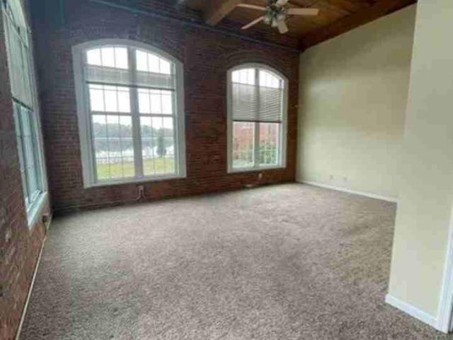 Apartment for rent in Bristol, Massachusetts