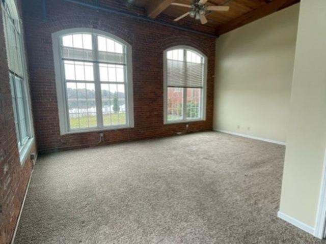 Apartment for rent in Bristol, Massachusetts