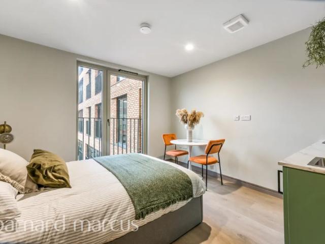 Apartment for rent in London Borough of Hounslow, Feltham