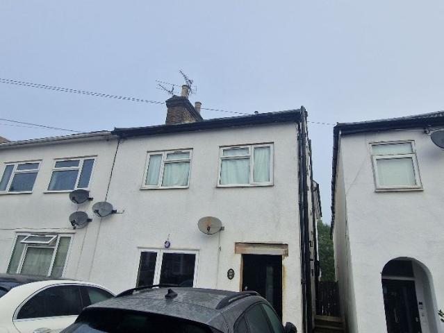 Apartment for rent in Barnet Vale, Greater London
