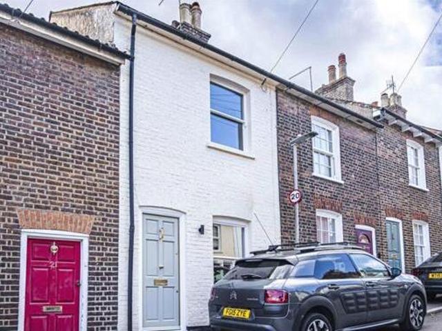 House for sale in Ashlyns Estate, Pouchen End