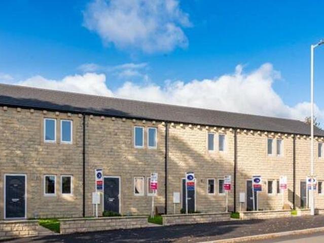 House for sale in Oakworth, West Yorkshire