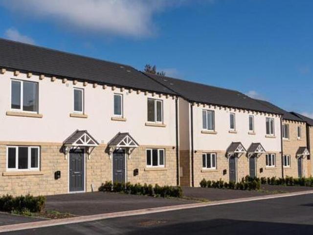House for sale in Oakworth, West Yorkshire